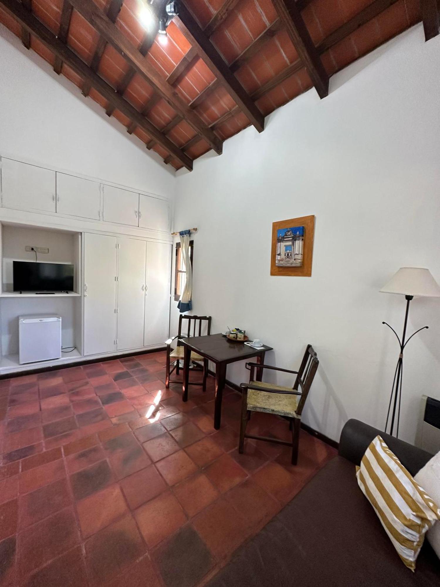 Hotel Torrontes San Lorenzo  Zewnętrze zdjęcie