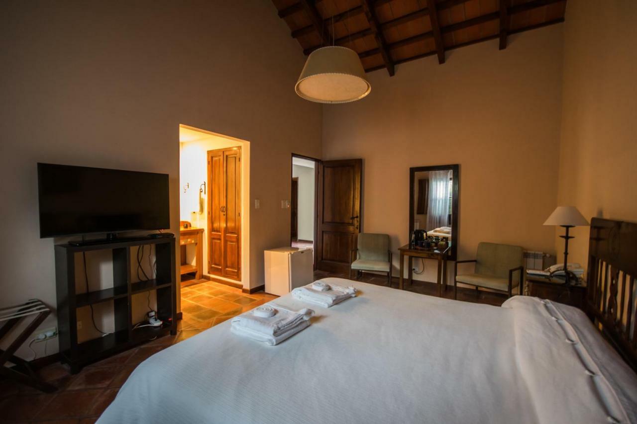 Hotel Torrontes San Lorenzo  Zewnętrze zdjęcie