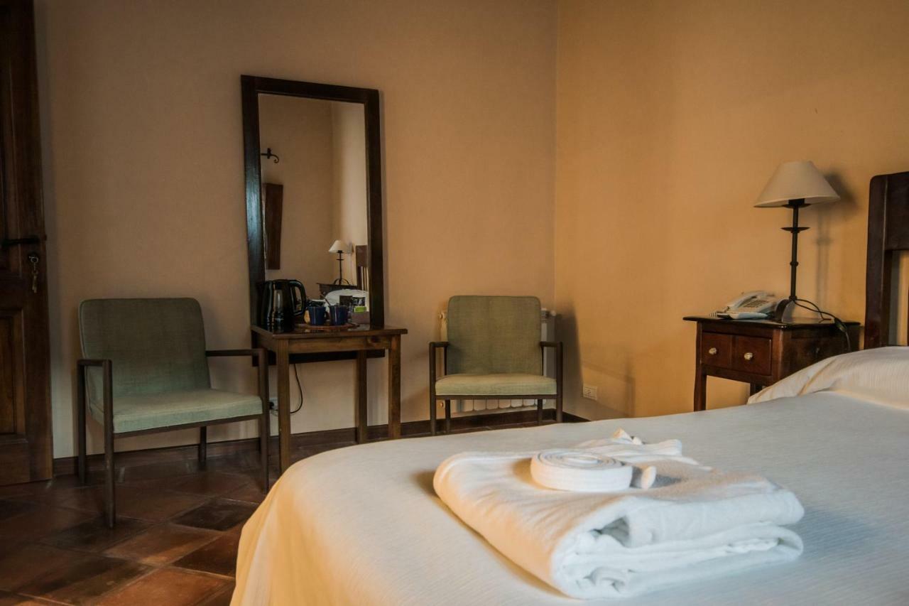 Hotel Torrontes San Lorenzo  Zewnętrze zdjęcie
